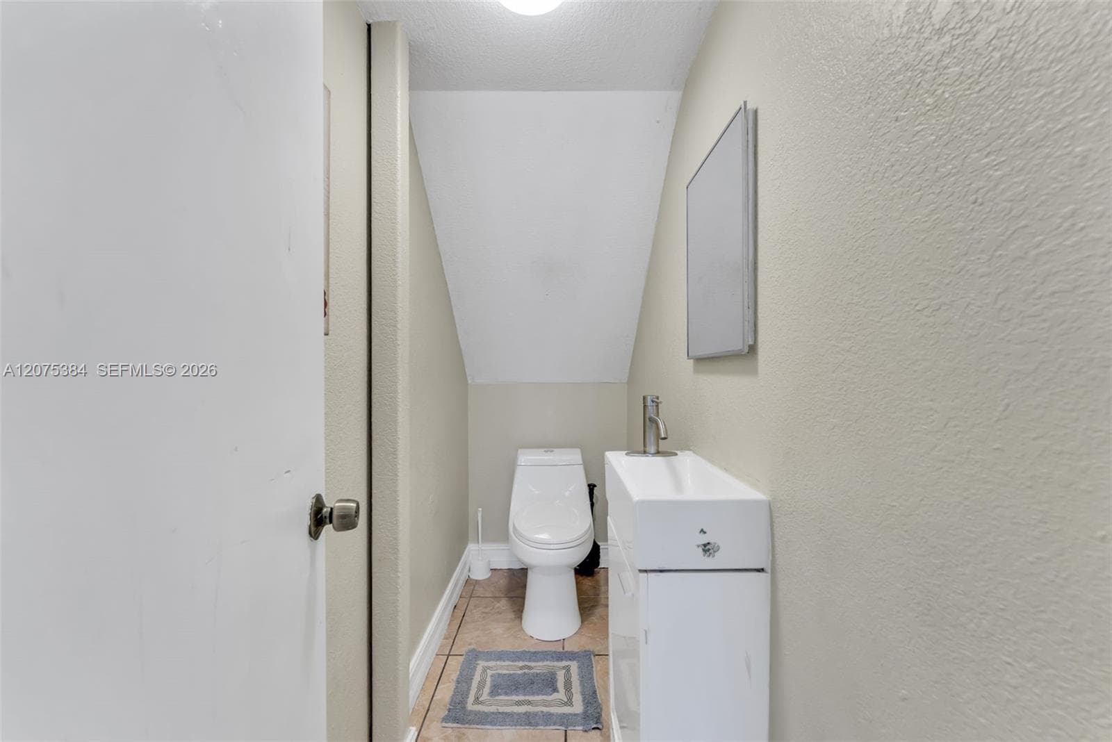 19137 NW 47th Ave photo 11