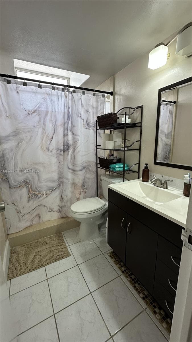 CHELSEA BAYVIEW CONDO · #419 in Hallandale Beach - Photo 5