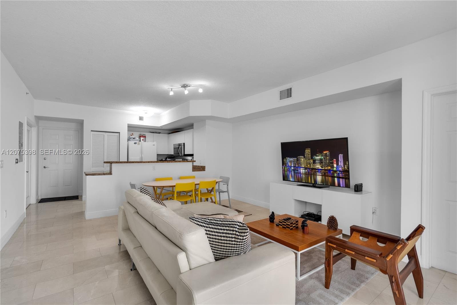 GABLES PARK TOWER · #1105 in Coral Gables - Photo 8