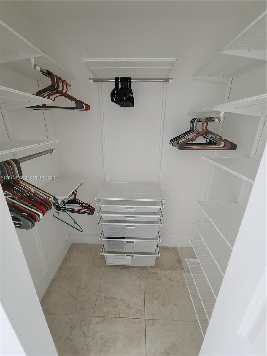 JEFFERSON PLAZA CONDO · #303 in Miami Beach - Photo 36