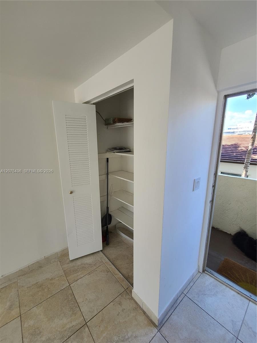 JEFFERSON PLAZA CONDO · #303 in Miami Beach - Photo 28