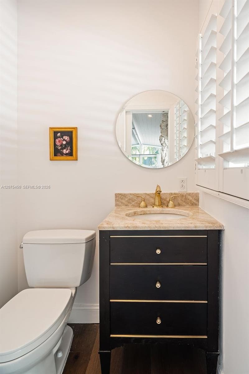 669 S Mashta Dr photo 18