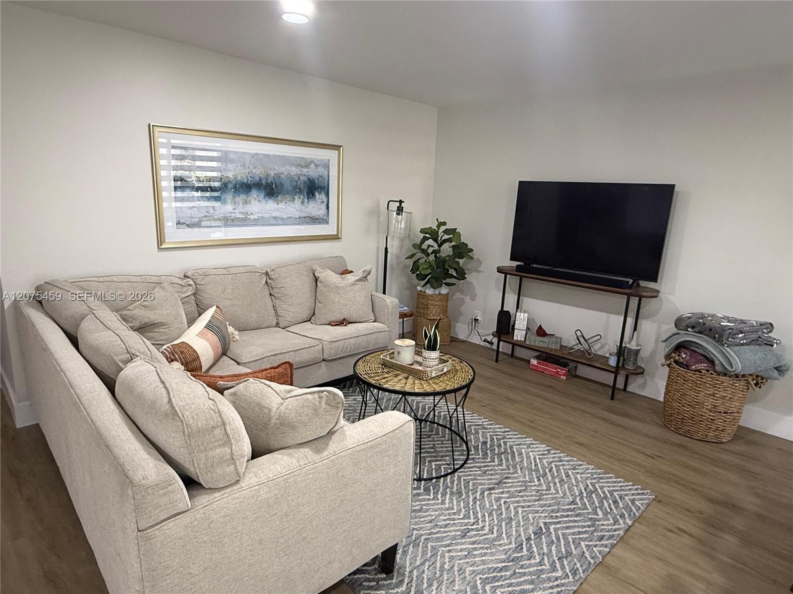 BAY PLACE CONDO · #402 in Hallandale Beach - Photo 4