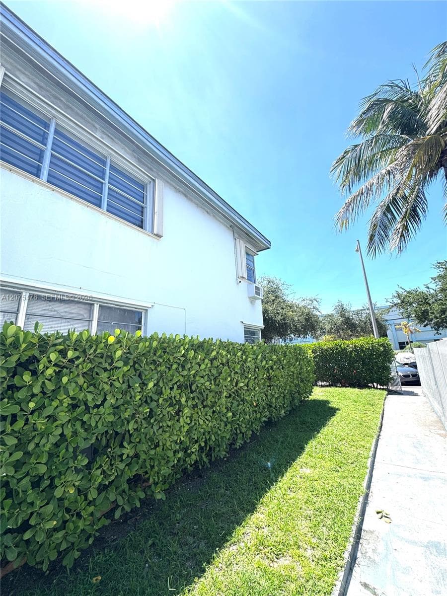ARBAH CONDO · #2 in Miami Beach - Photo 13