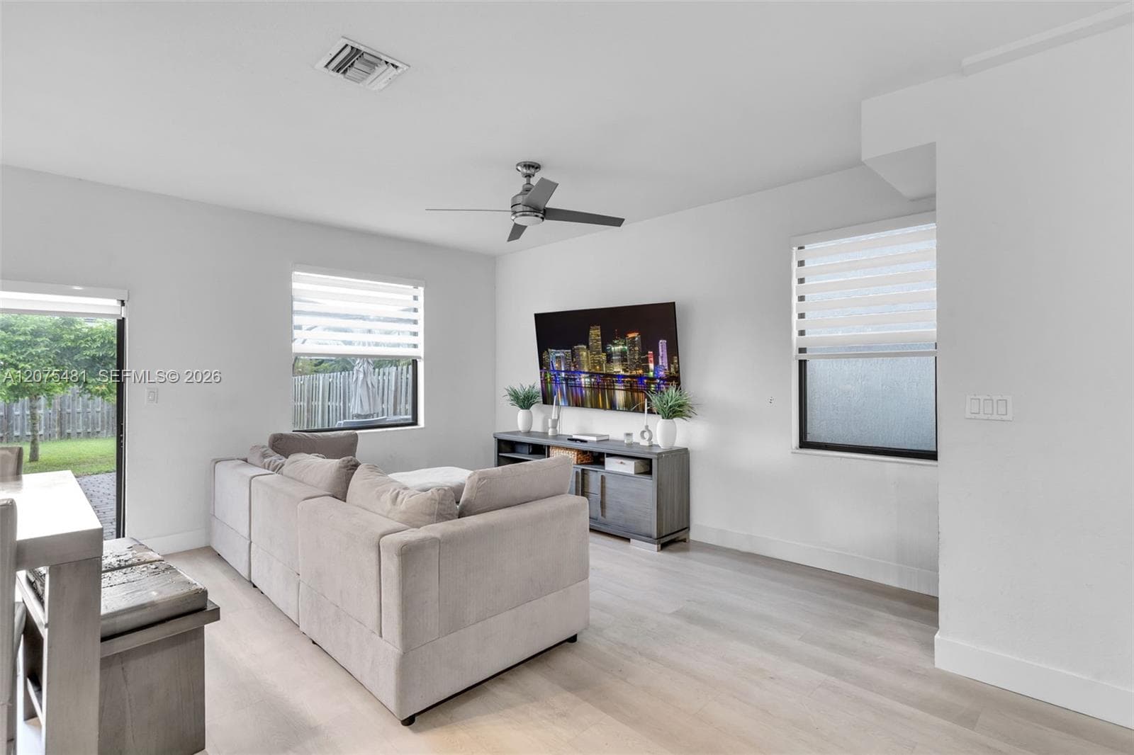 25057 SW 108th Ave photo 4