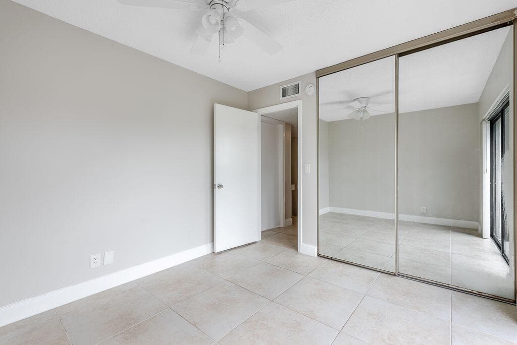 1719NCongressAve.WPB-25