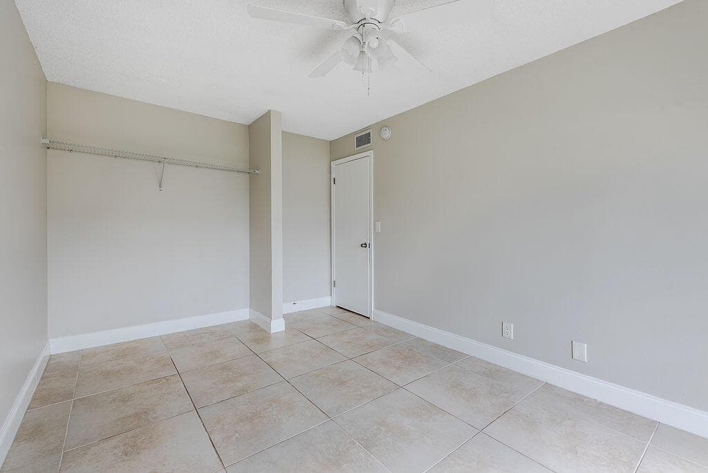 1719NCongressAve.WPB-28