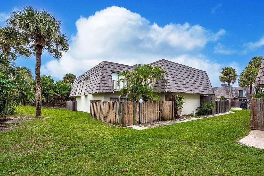 1719NCongressAve.WPB-35