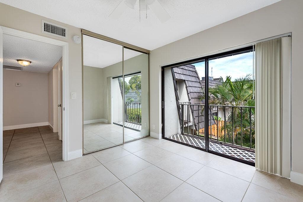 1719NCongressAve.WPB-23