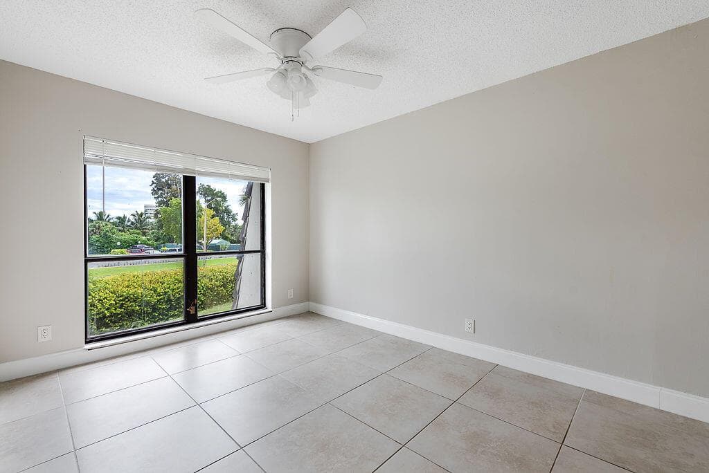 1719NCongressAve.WPB-24