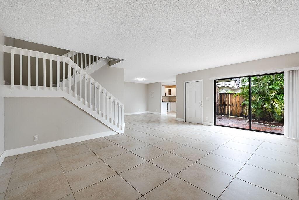 1719NCongressAve.WPB-7