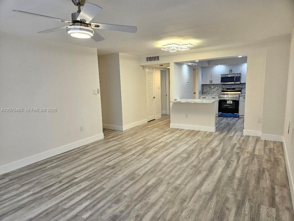 DEL PRADO MARINA · #1903 in Aventura - Photo 4