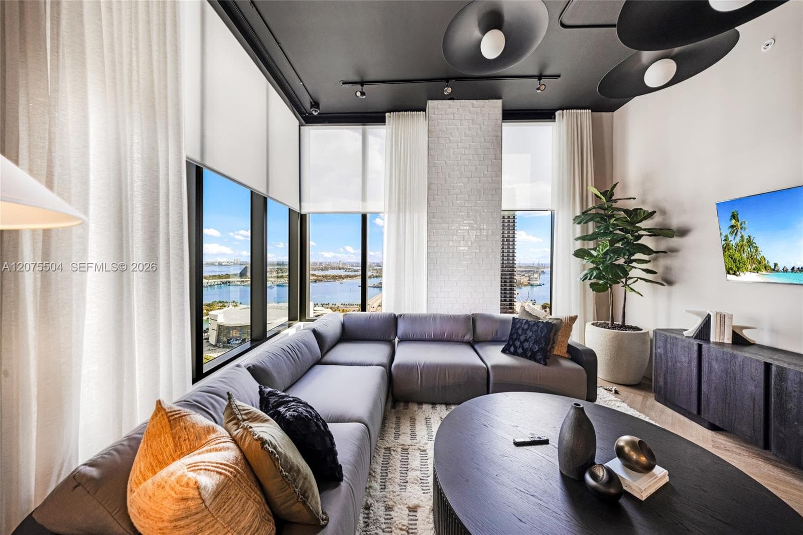 121 Ne 5th St · #707 in Miami - Photo 45