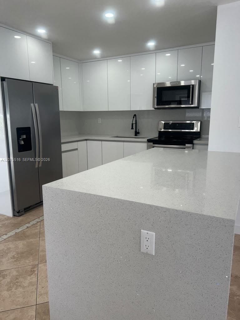 2370 NW 33rd St #2370 photo 5