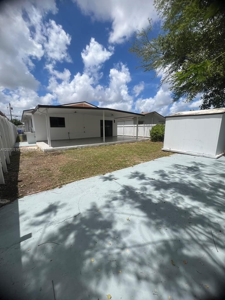 2370 NW 33rd St #2370 photo 14