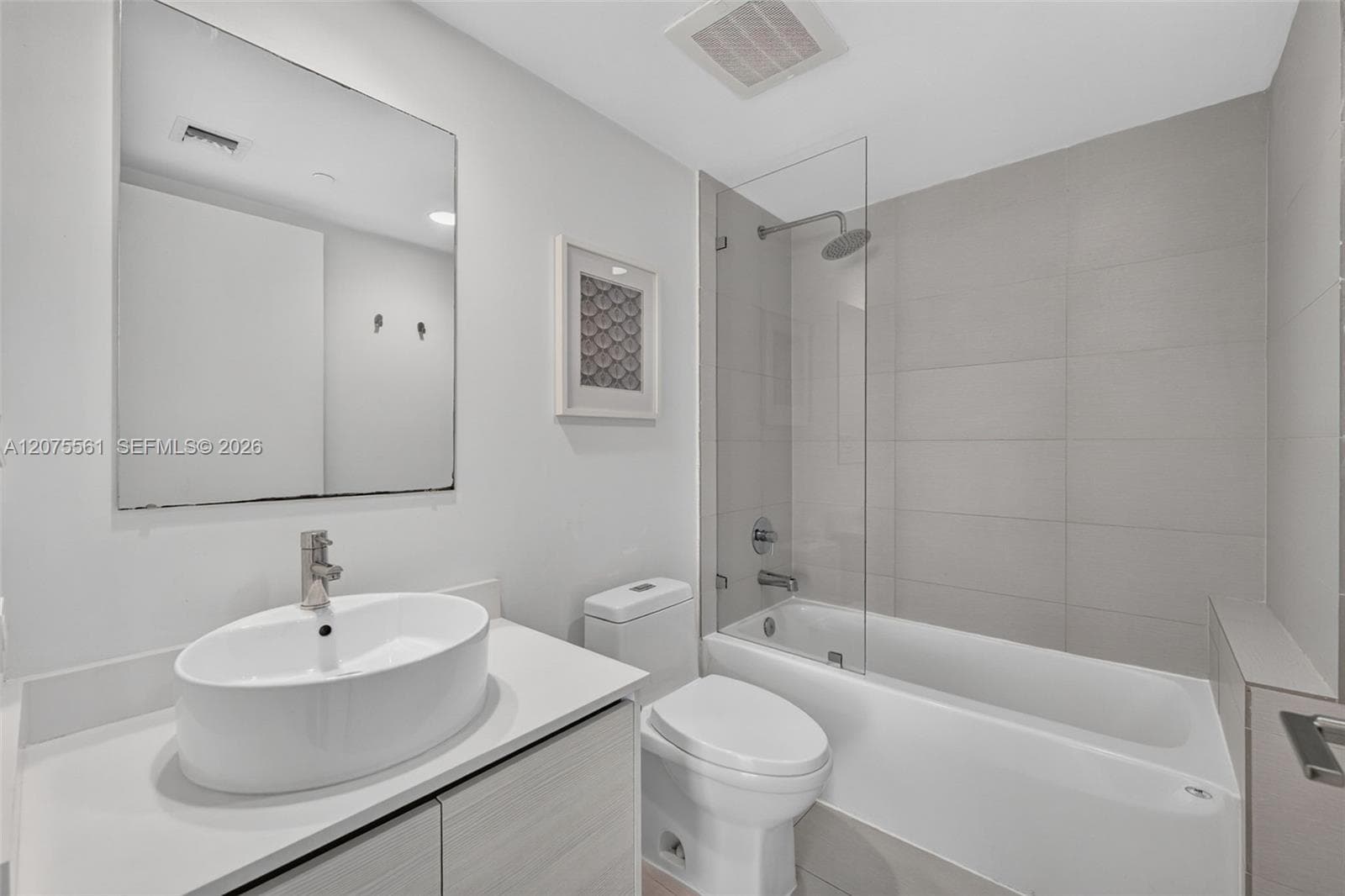BEACHWALK CONDOMINIUM · #2510 in Hallandale Beach - Photo 30