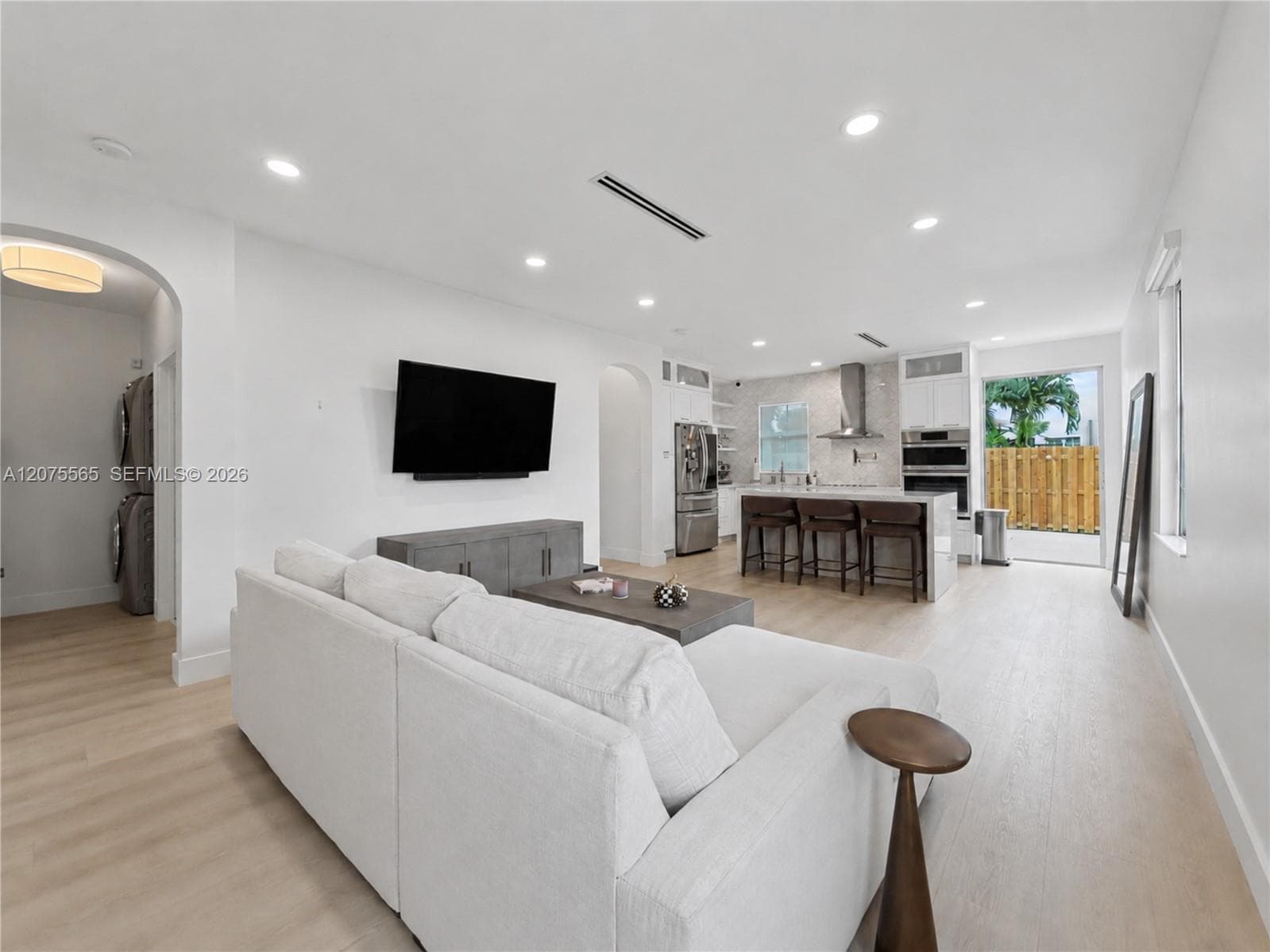 13837 SW 273rd Ter photo 2
