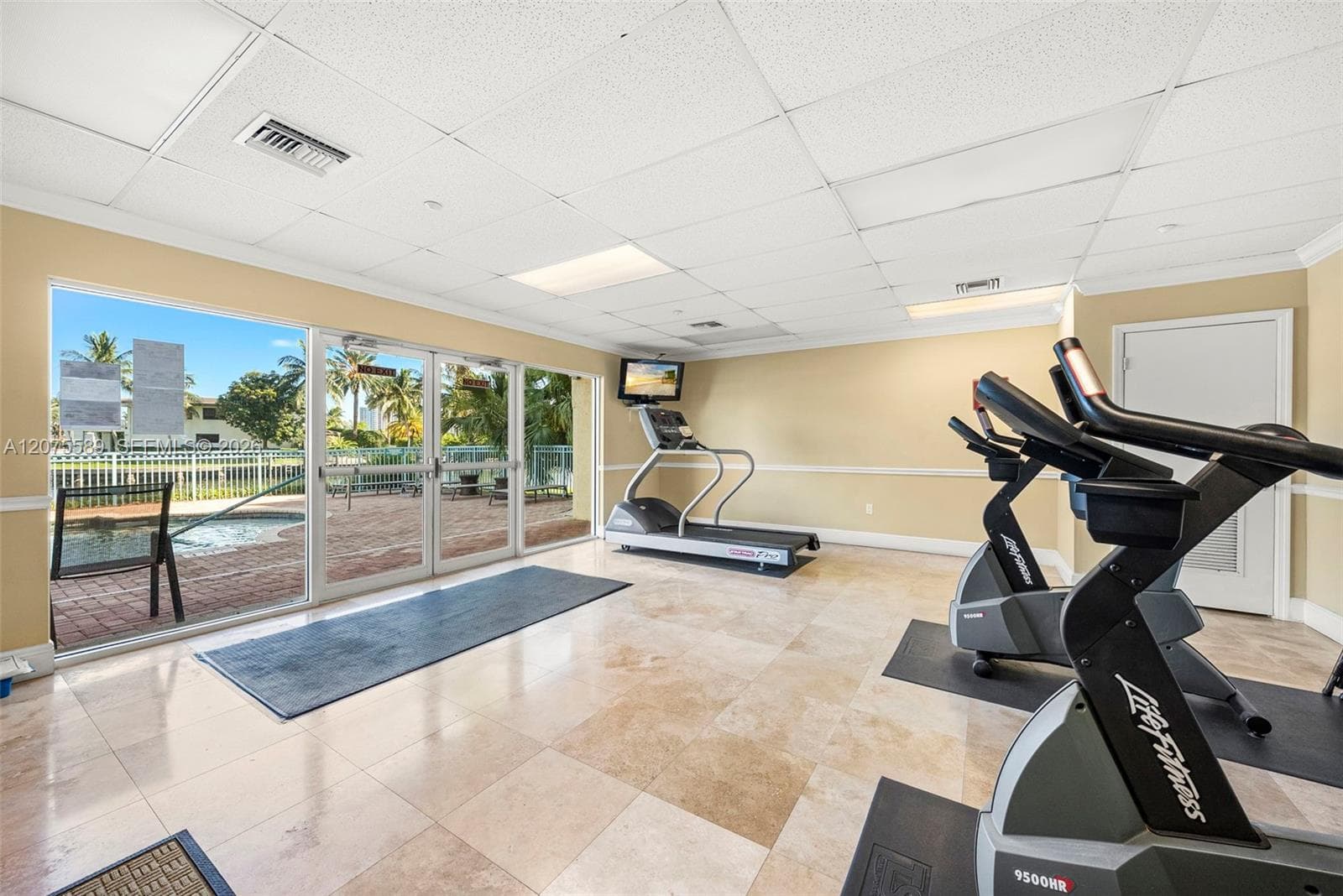 Hallandale Yacht Club · #505 in Hallandale Beach - Photo 36