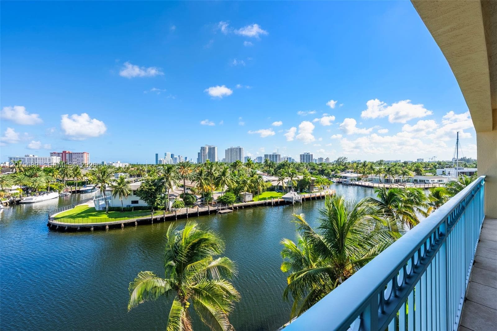 Hallandale Yacht Club · #505 in Hallandale Beach - Photo 19