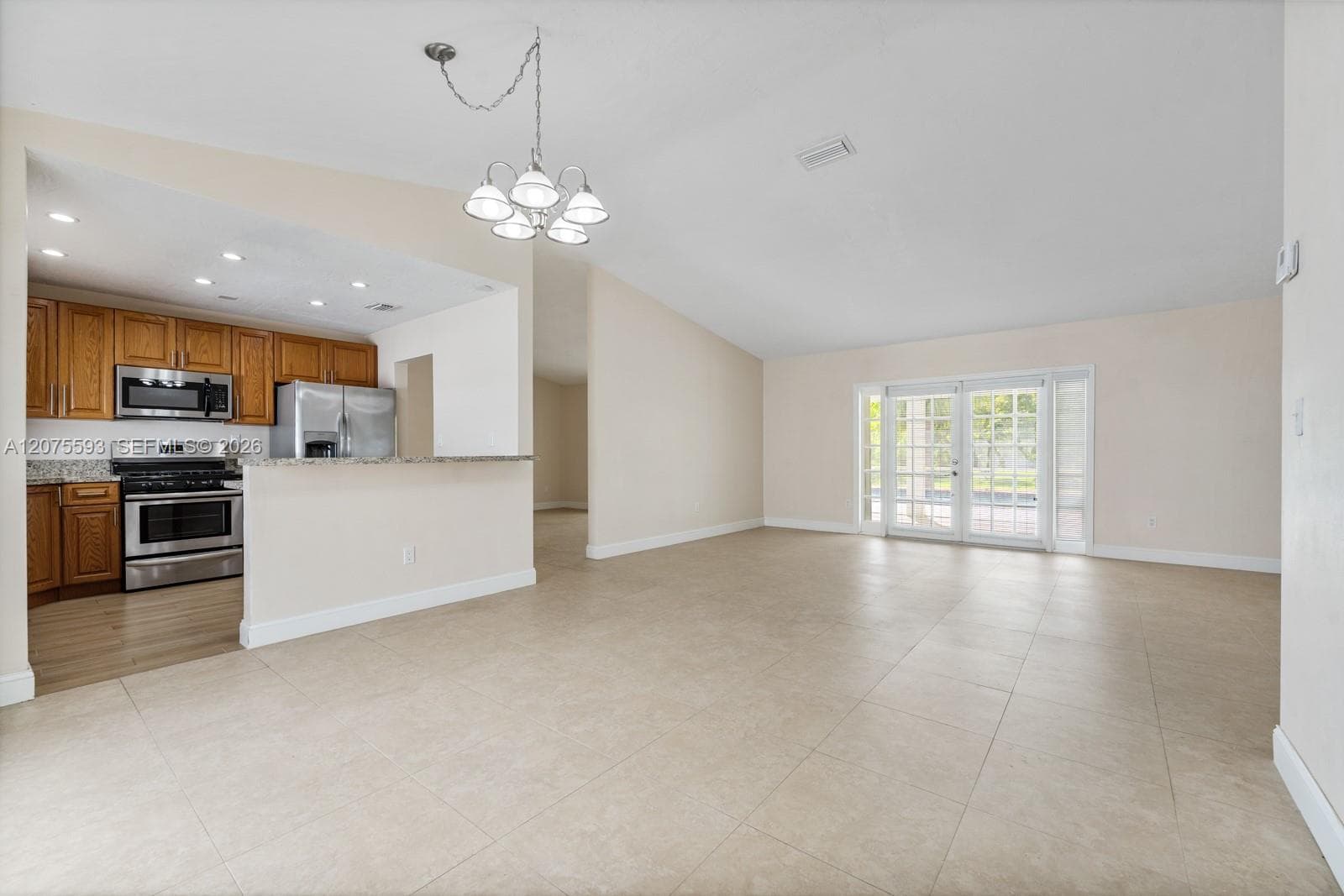 18465 SW 89th Ct photo 9