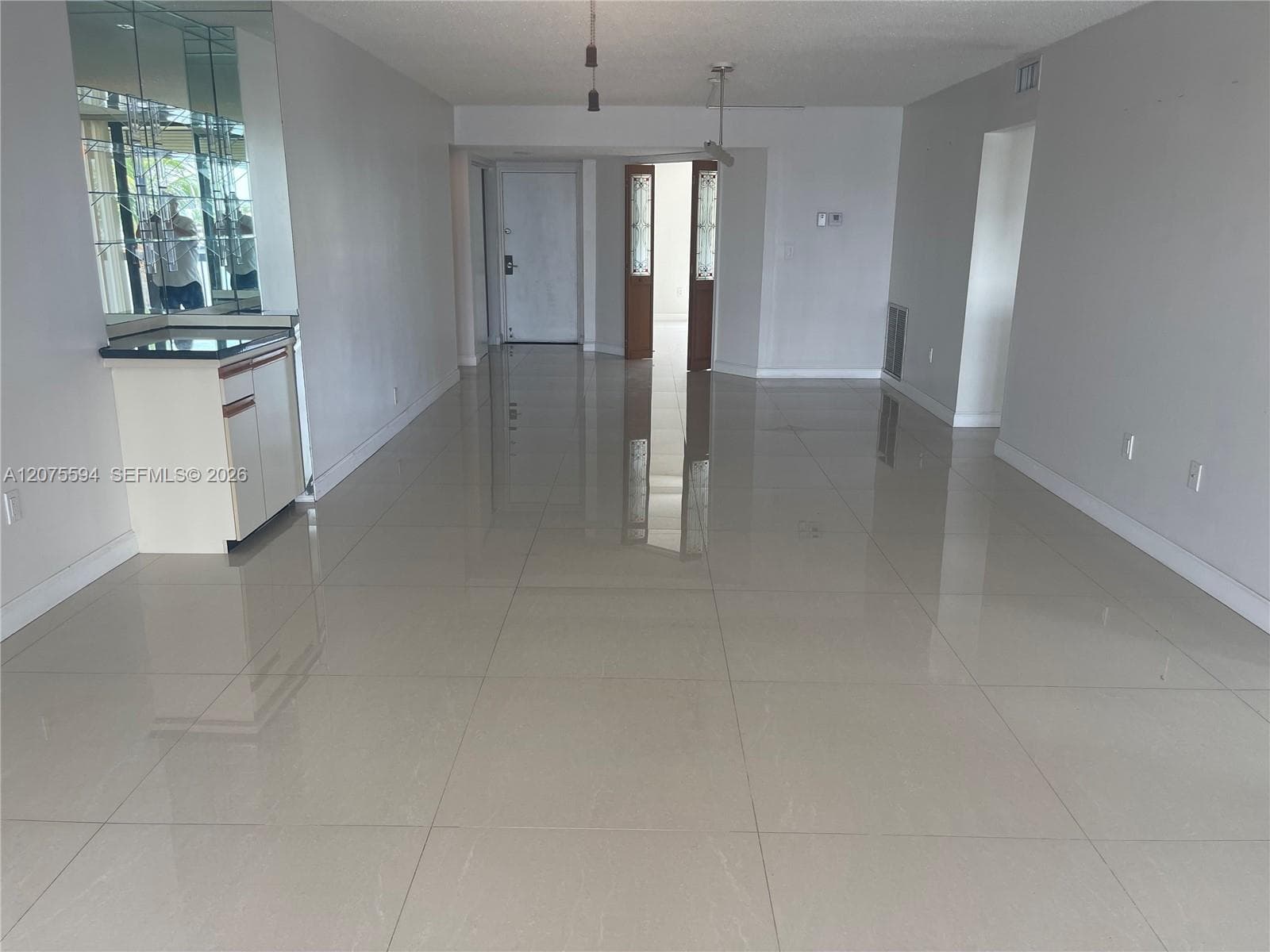 LINDAL APTS CONDO · #401 in Hallandale Beach - Photo 22