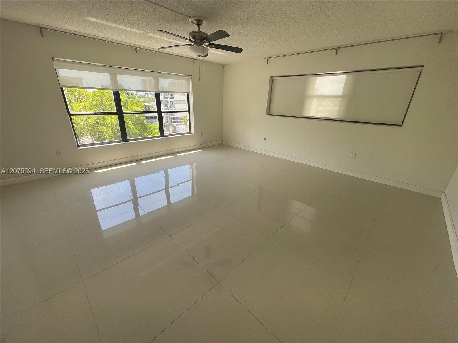 LINDAL APTS CONDO · #401 in Hallandale Beach - Photo 14
