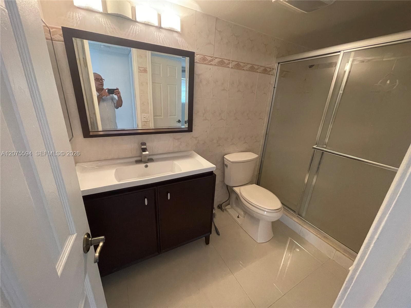 LINDAL APTS CONDO · #401 in Hallandale Beach - Photo 37