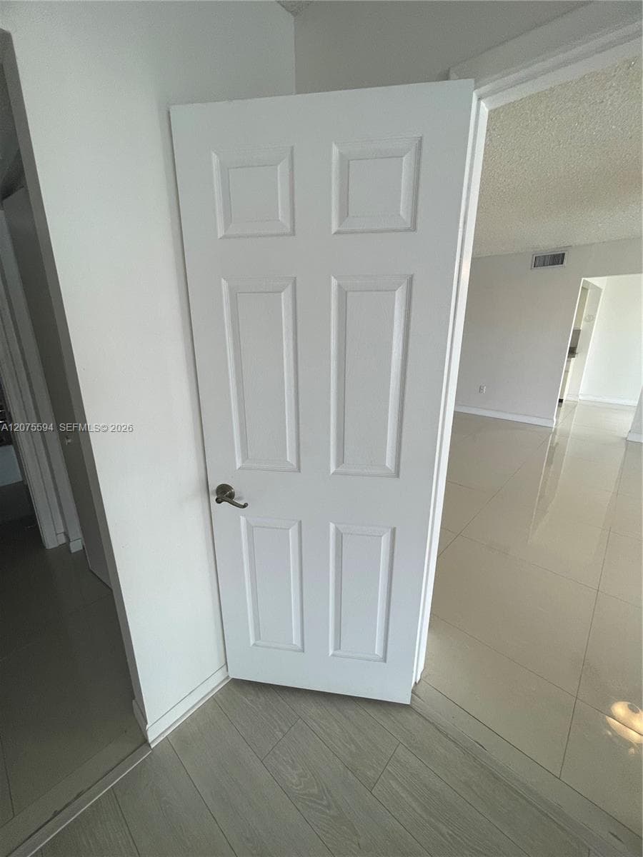 LINDAL APTS CONDO · #401 in Hallandale Beach - Photo 21