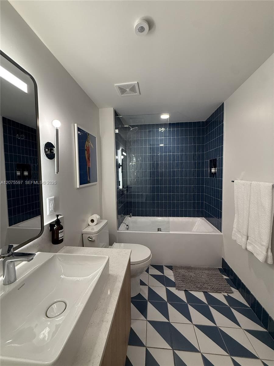 Gale Hotel & Residences (Natiivo) · #1920 in Miami - Photo 6