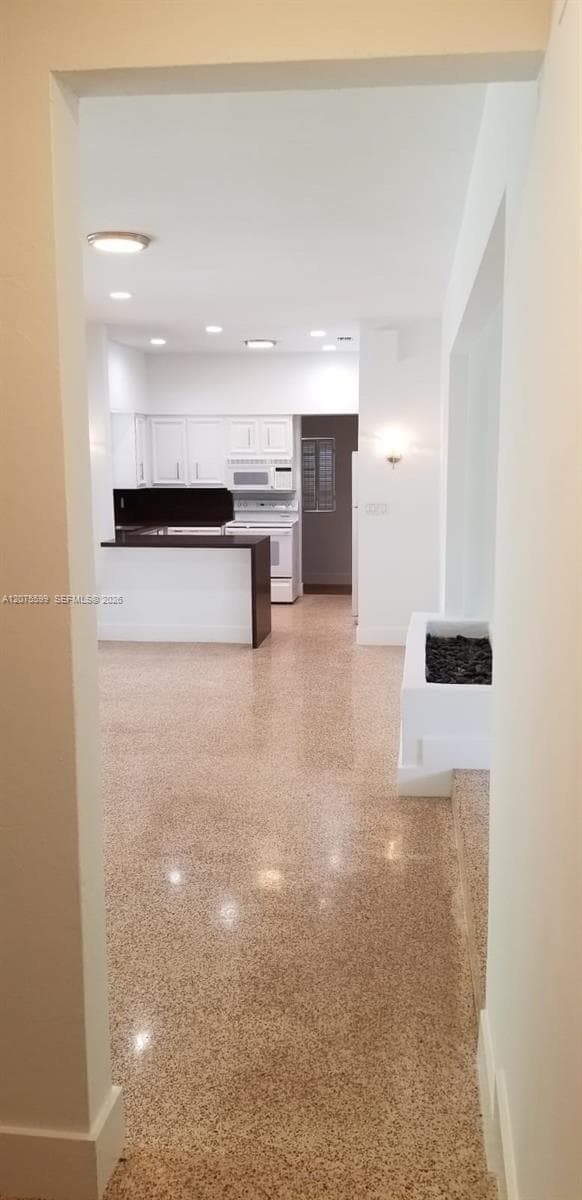 702 Tibidabo Ave photo 12