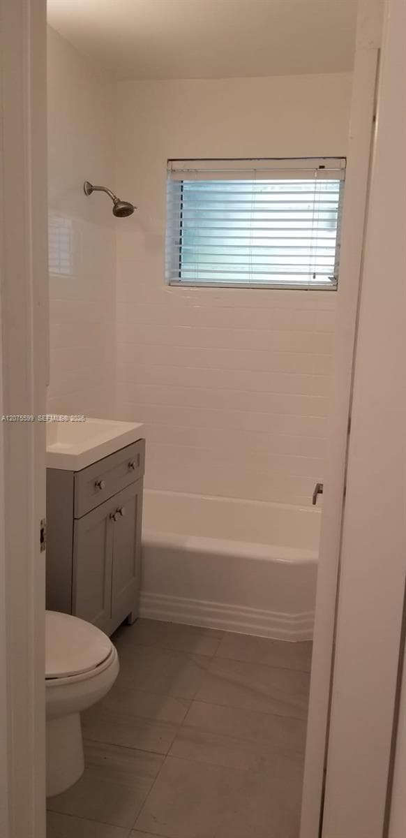 702 Tibidabo Ave photo 11
