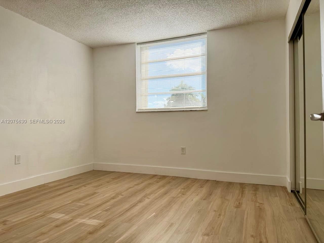 HALF MOON TOWERS CONDO · #413 in Miami - Photo 6