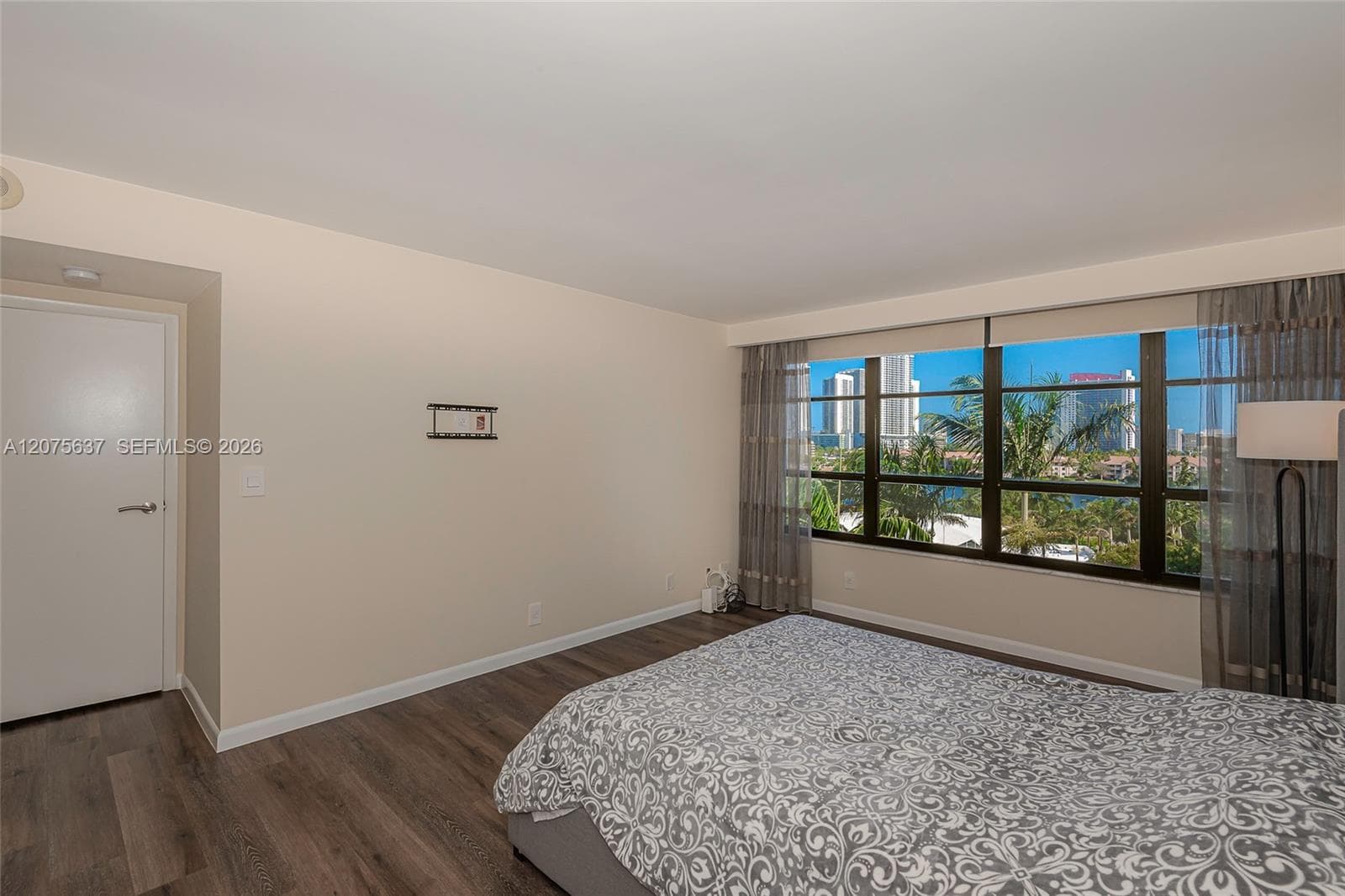 OLYMPUS CONDO · #521 in Hallandale Beach - Photo 23