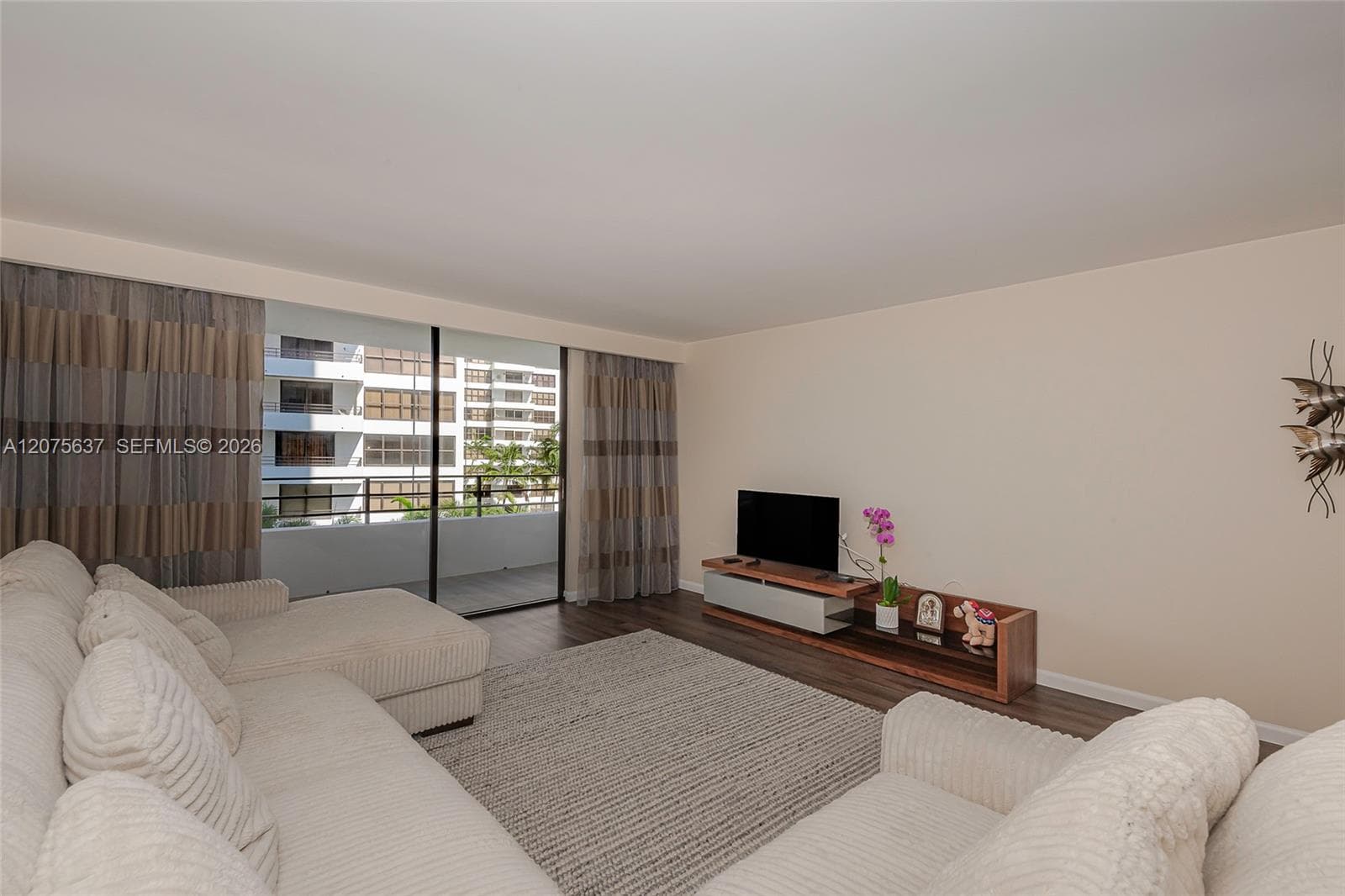 OLYMPUS CONDO · #521 in Hallandale Beach - Photo 9