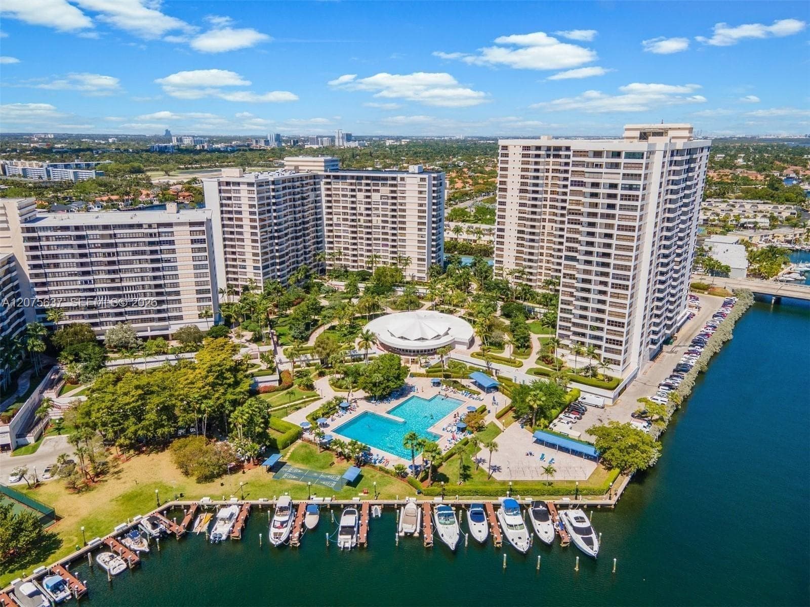OLYMPUS CONDO · #521 in Hallandale Beach - Photo 34