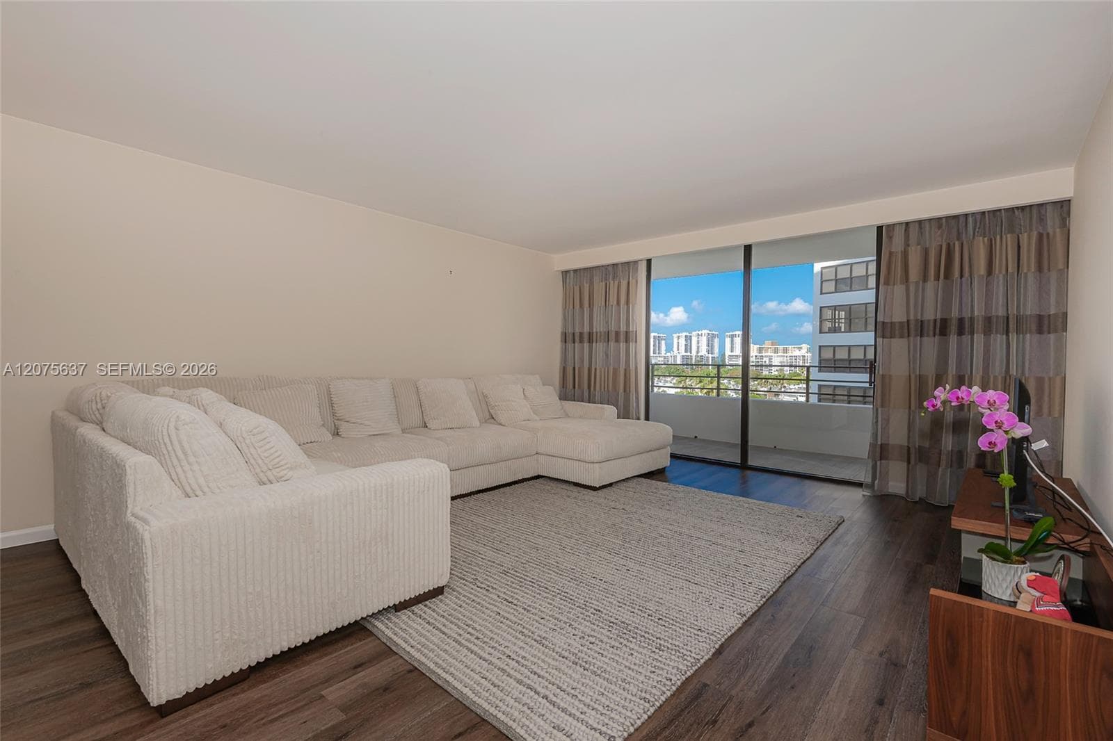 OLYMPUS CONDO · #521 in Hallandale Beach - Photo 10