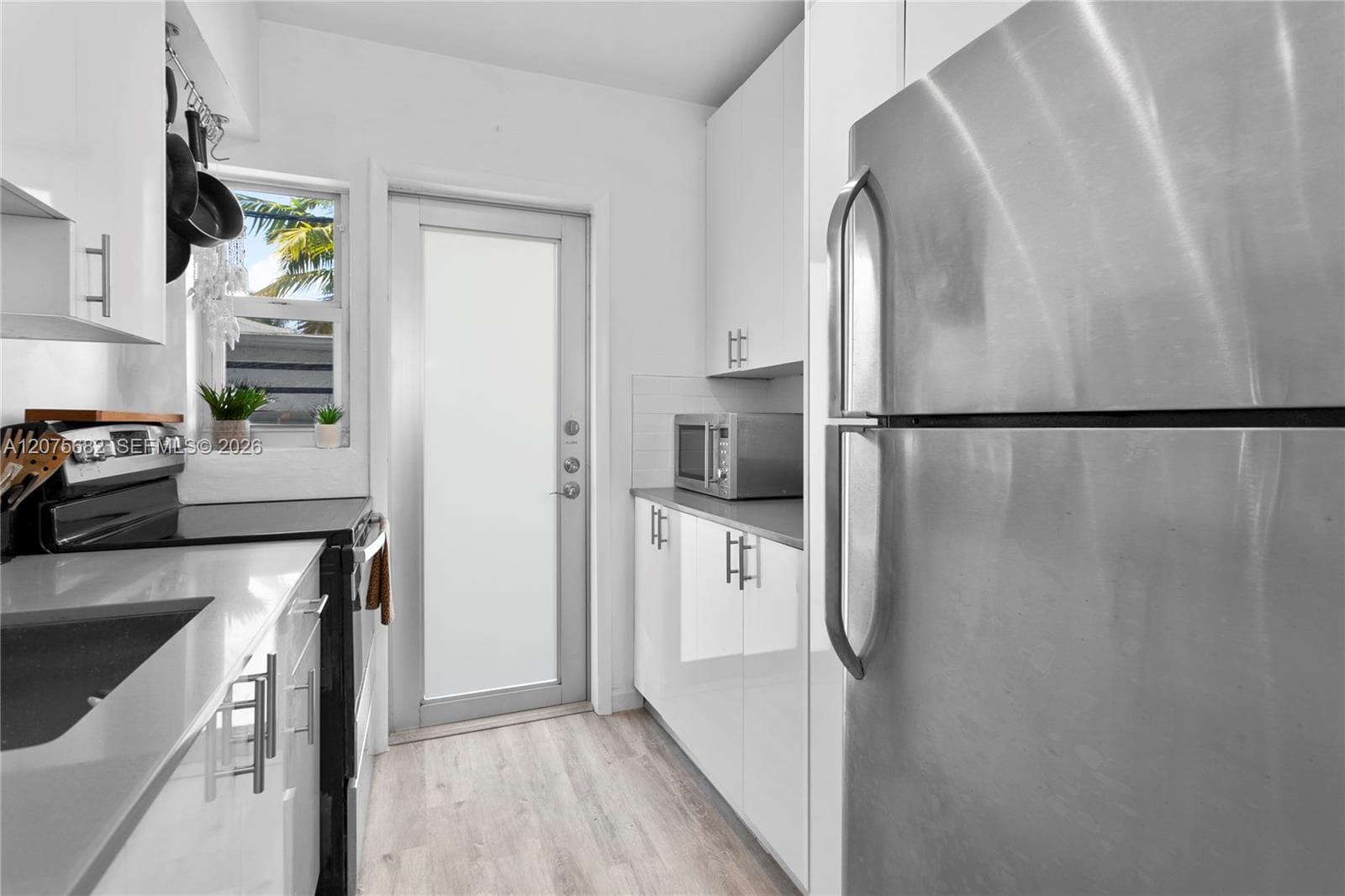 641 ESPANOLA WAY INC COND · #24 in Miami Beach - Photo 12