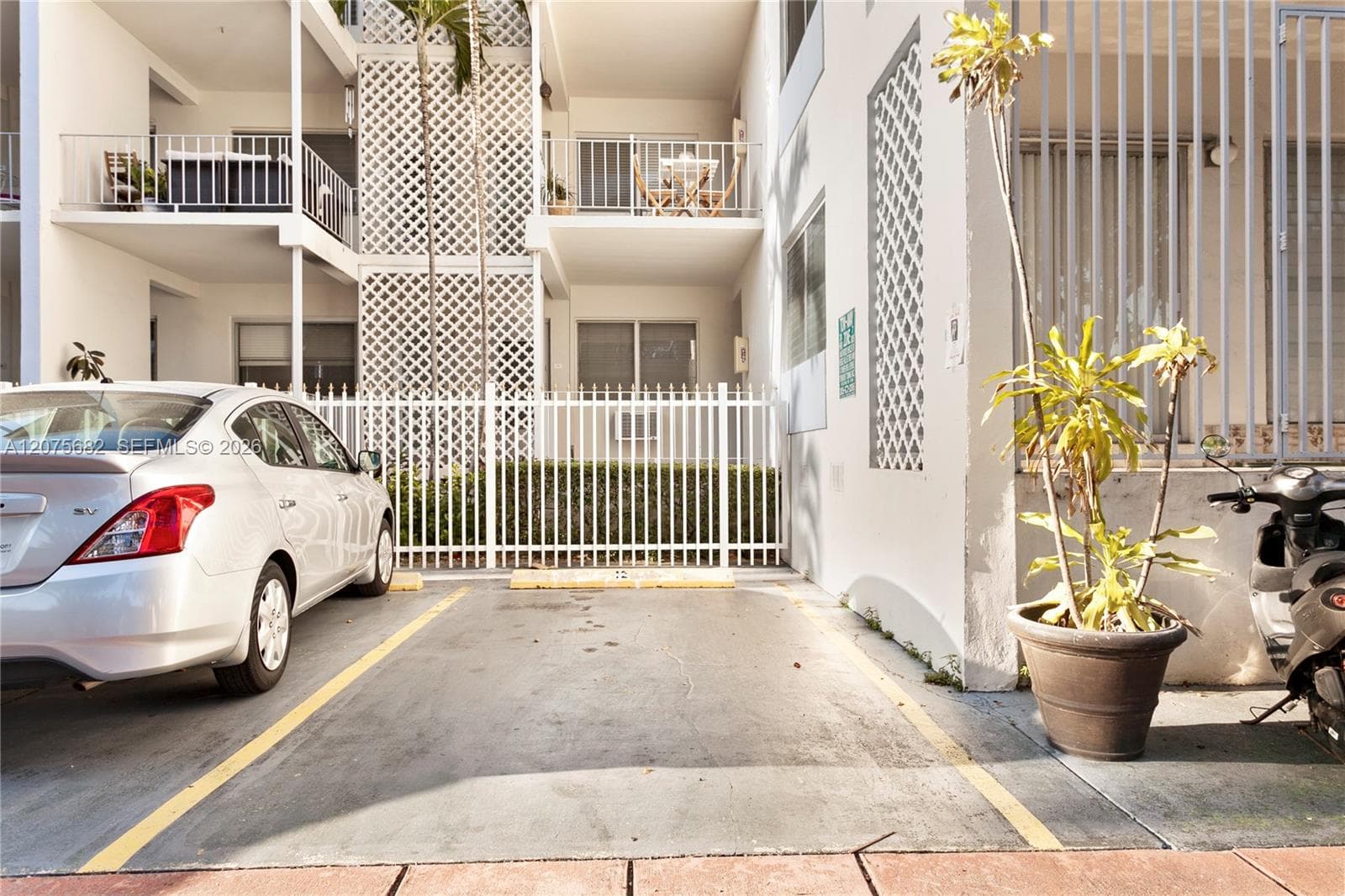 641 ESPANOLA WAY INC COND · #24 in Miami Beach - Photo 11