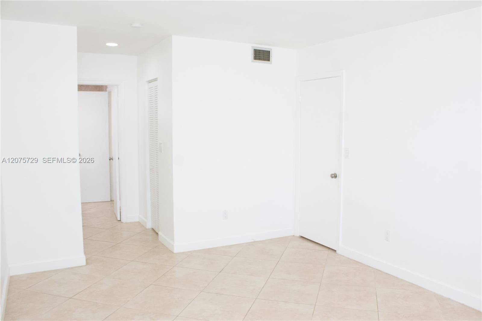 Village of Kings Creek · #L-406 in Miami - Photo 44