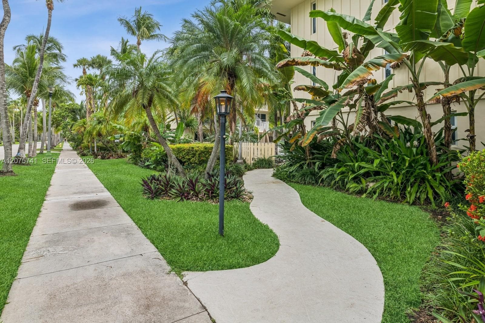 CAY POLYNESIA · #107 in Key Biscayne - Photo 6