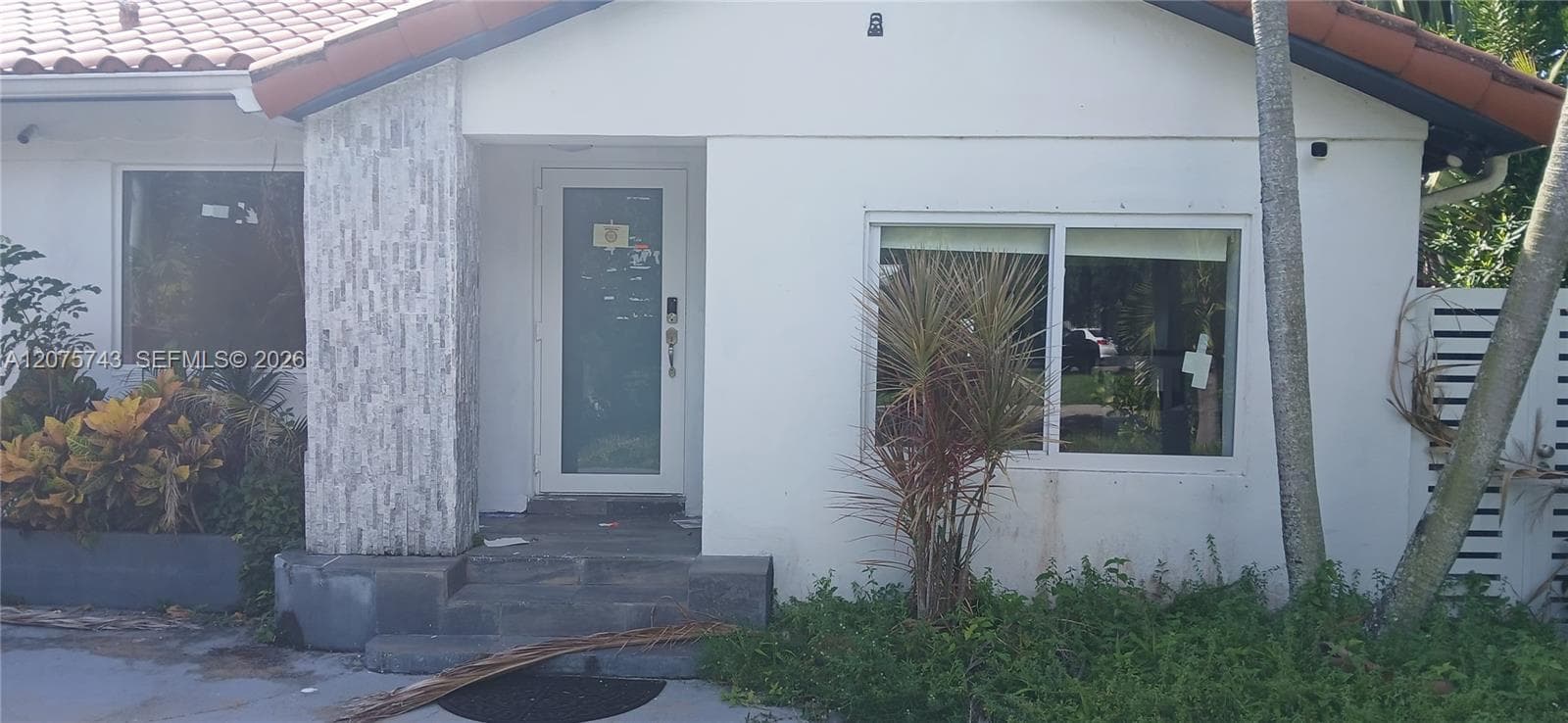 1460 Marseille Dr photo 10