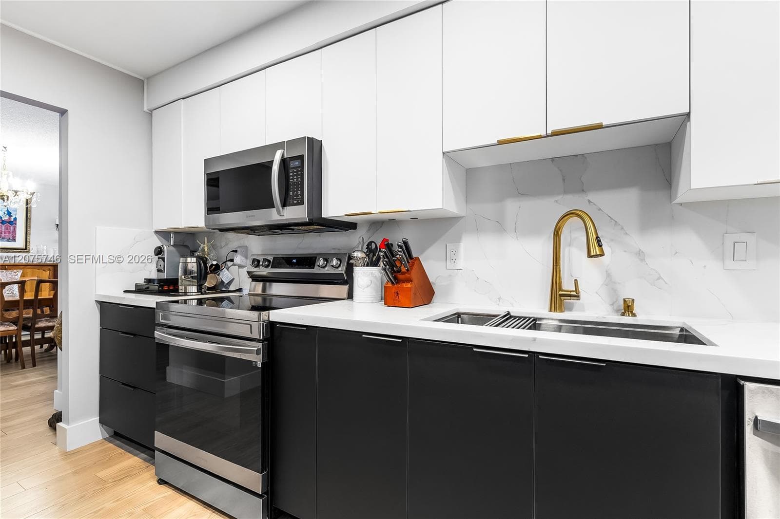 THE OLYMPUS CONDO · #305 in Hallandale Beach - Photo 5