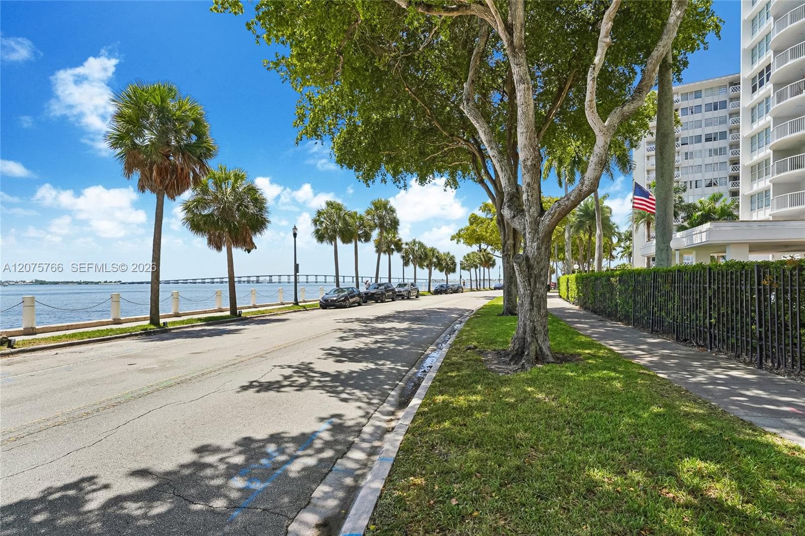 BAYSHORE PLACE · #206D in Miami - Photo 2