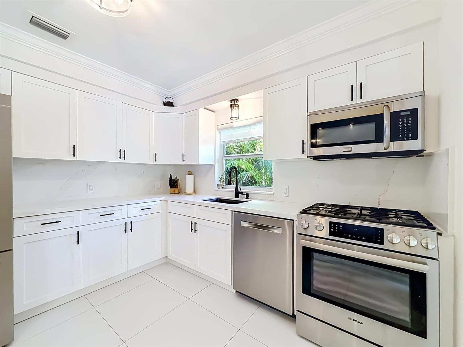 1519 Washington Street-40