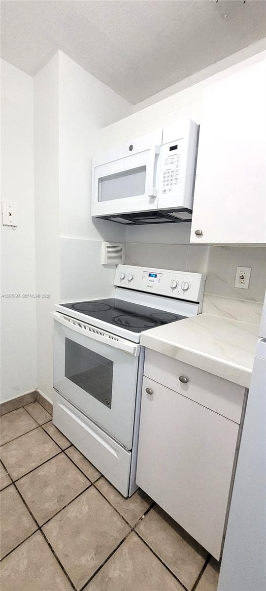 WATERSIDE TOWERS CONDO · #206 in North Miami - Photo 5