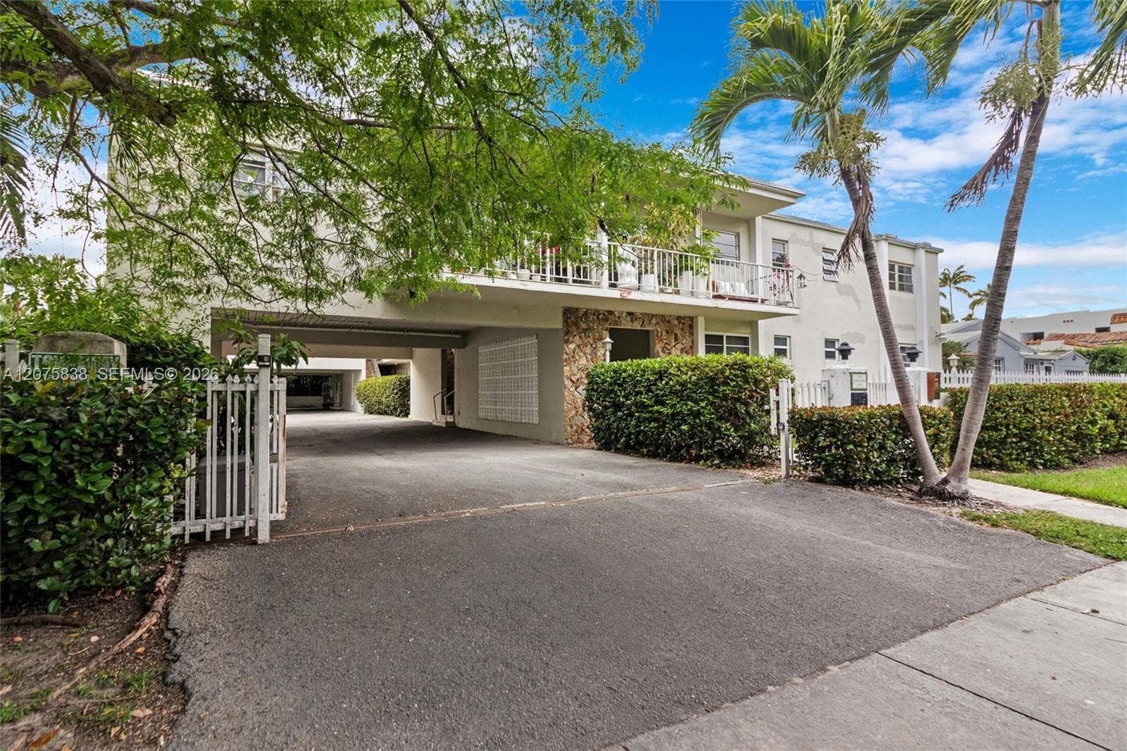 JEFFERSON GARDENS CONDO · #8 in Miami Beach - Photo 22