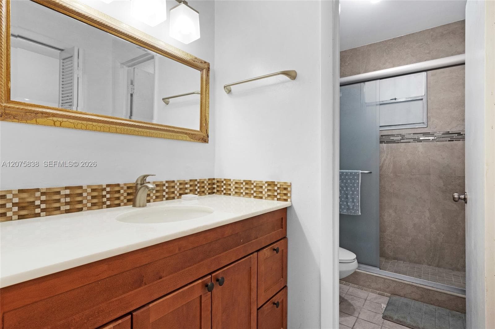 JEFFERSON GARDENS CONDO · #8 in Miami Beach - Photo 3