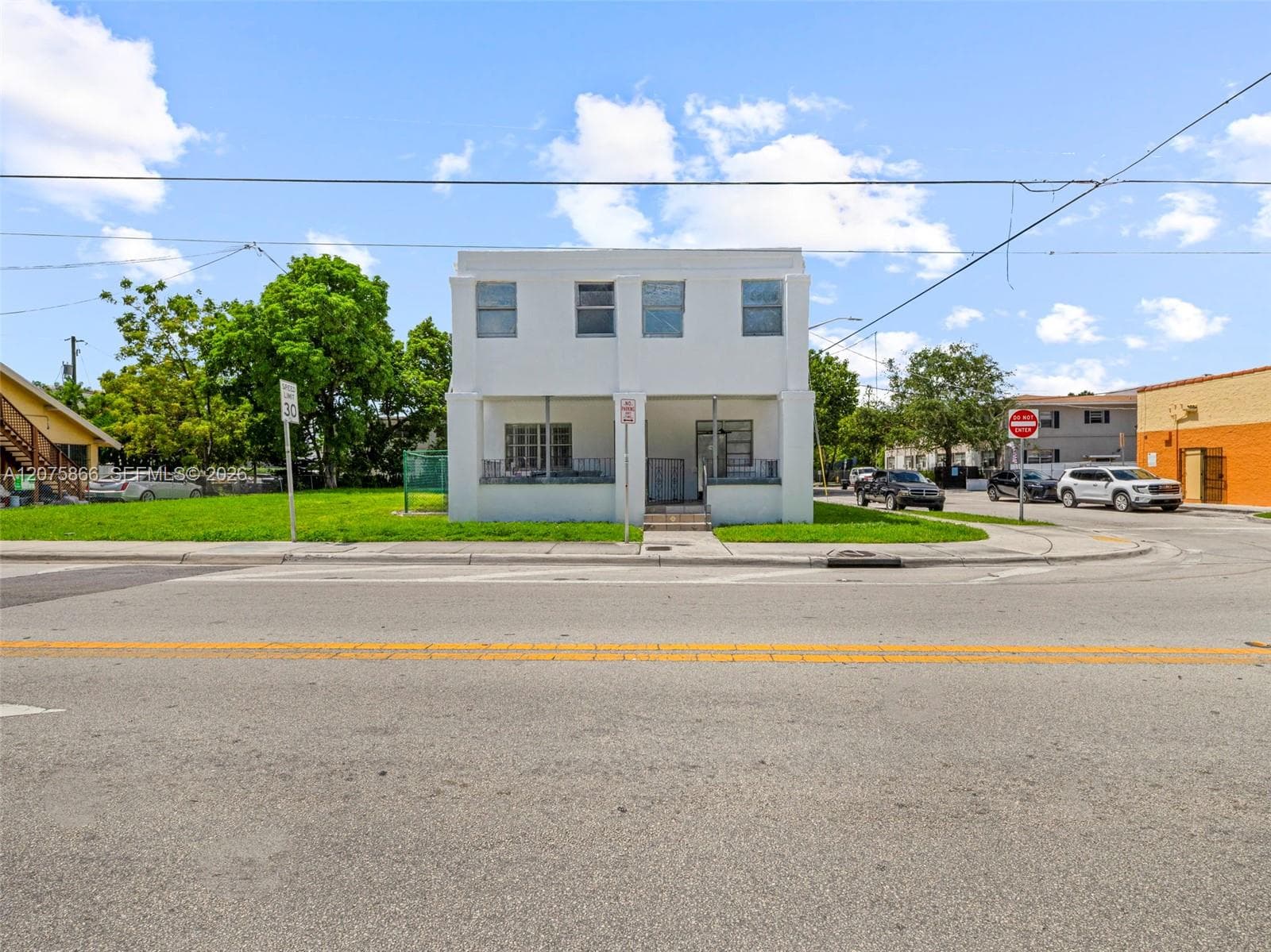 500 SW 8th Ave photo 6