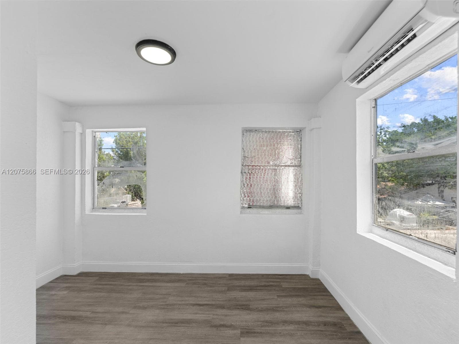500 SW 8th Ave photo 22