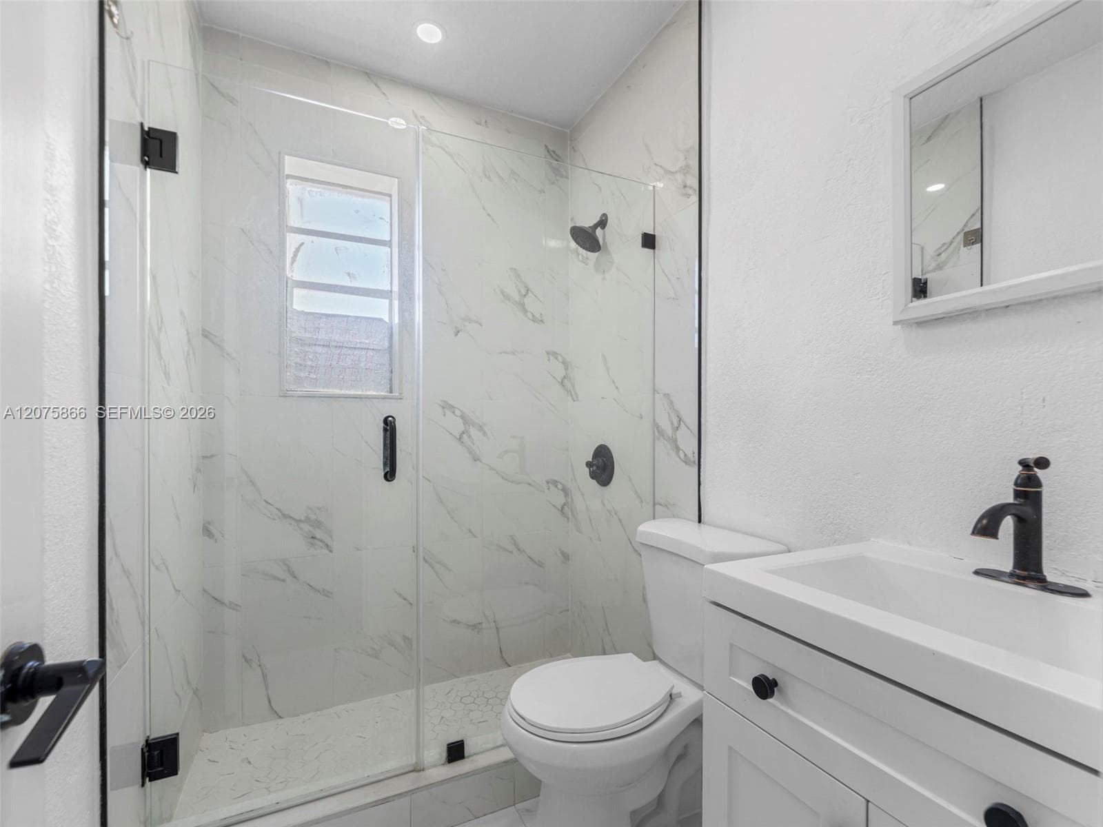 500 SW 8th Ave photo 18